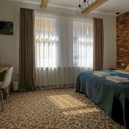 Residence Rooms Bucovina Campulung Moldovenesc Exterior photo